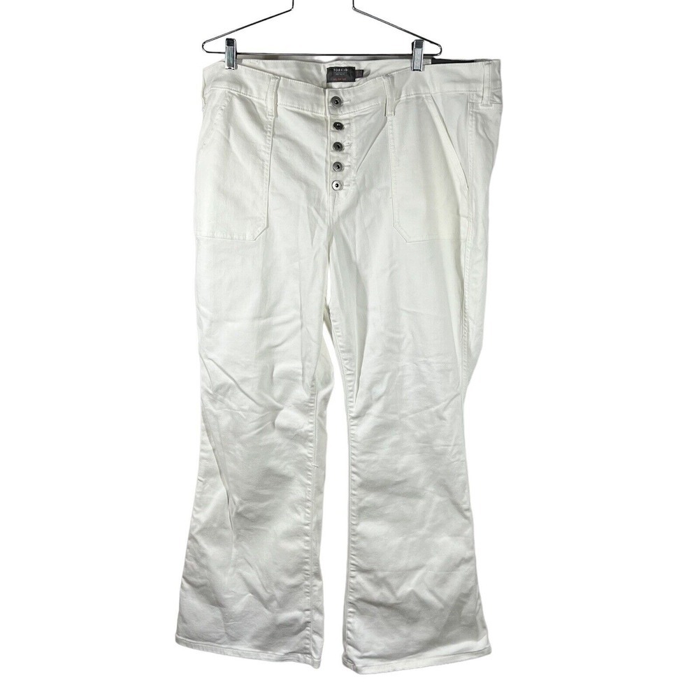 Torrid Womens Crop Mid‎ Rise Flare Jean Size 24 Super Soft White